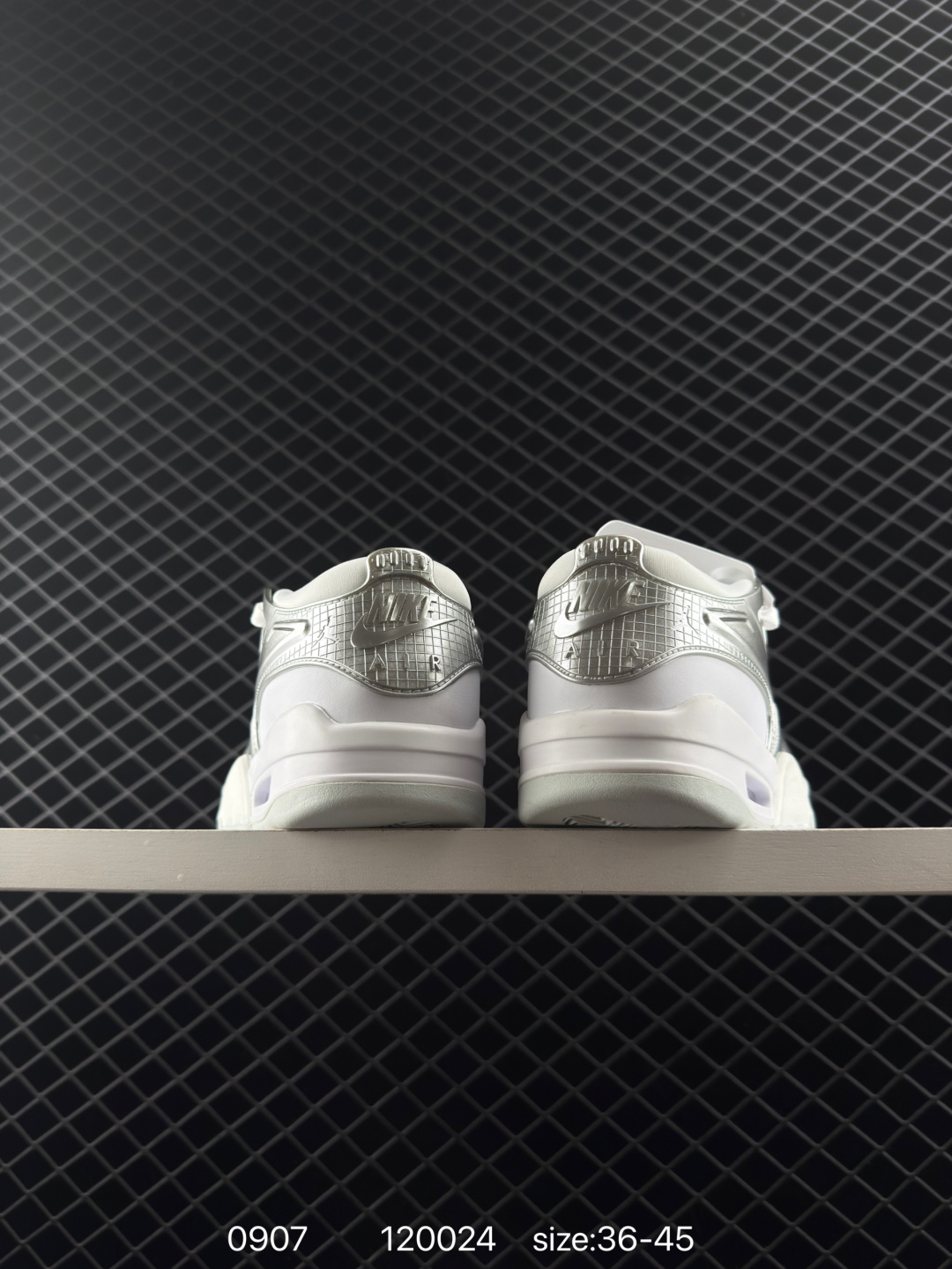 Nike Air Jordan 4 RM